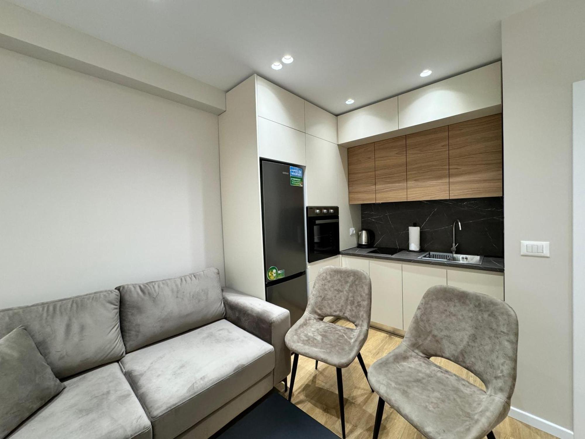 E&R Apartments At Myslym Shyri Tirana Exterior photo